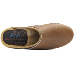 AM-Toffeln Swedish Style Clogs in Light Brown (100)