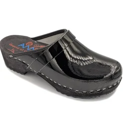 AM-Toffeln Swedish Style Clogs in Black Patent (100)