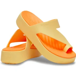 Crocs Getaway Platform Toe Loop (210834) - Golden Hour