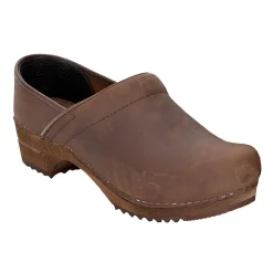 Sanita Classic Closed Clogs in Antique Brown (1201005)