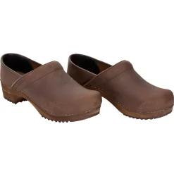 Sanita Classic Closed Clogs in Antique Brown (1201005)