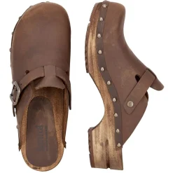 Sanita Kristel Traditional Clogs in Antique Brown (455205)