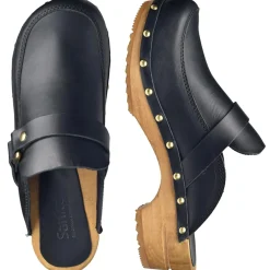 Sanita Lillen Deluxe Leather Wooden Clogs in Black (478340)
