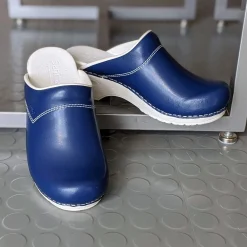 Sanita Nurse Pastel Working Clogs in Navy (101510314)