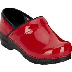 Sanita Professional Patent Closed Clogs in Red (457406)